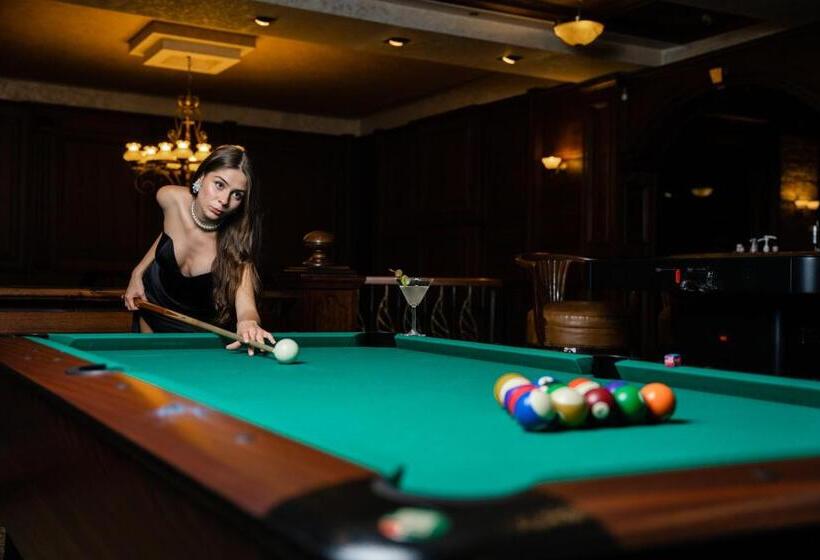 Maxi Park Hotel & Spa