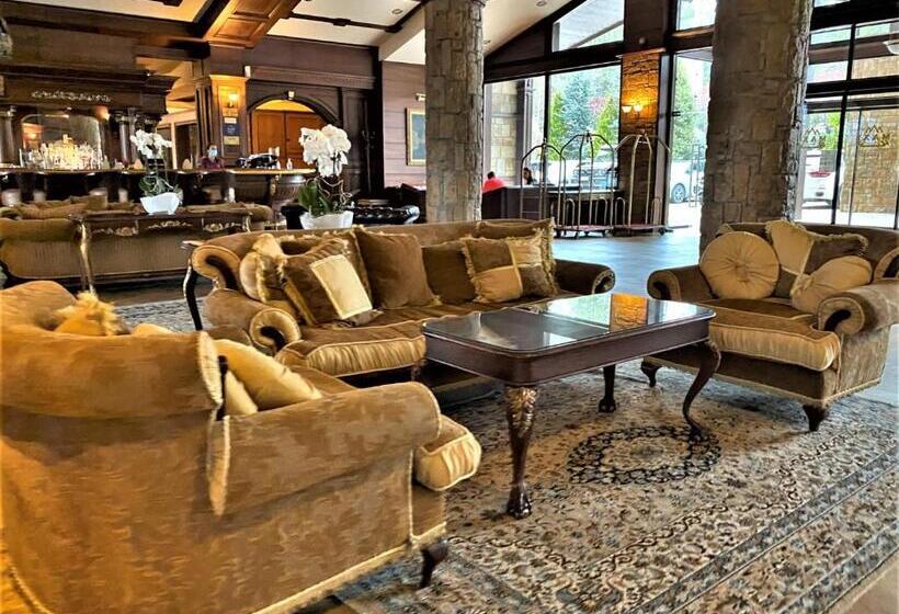 Maxi Park Hotel & Spa