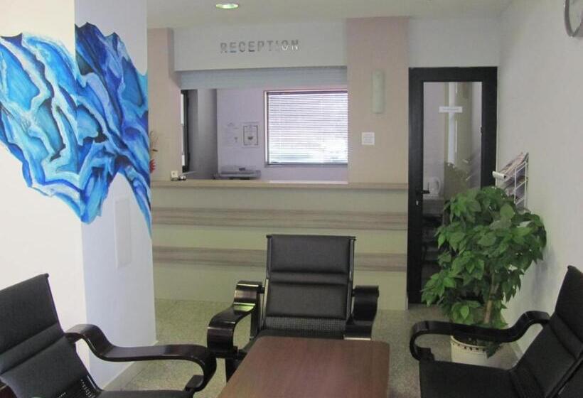 ホテル Millennia Rooms Ruse