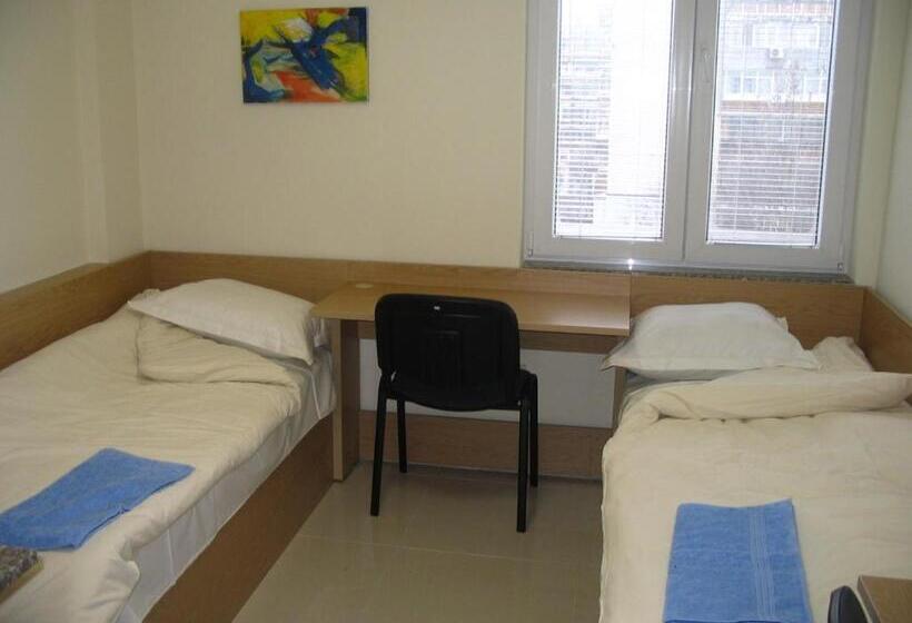 ホテル Millennia Rooms Ruse