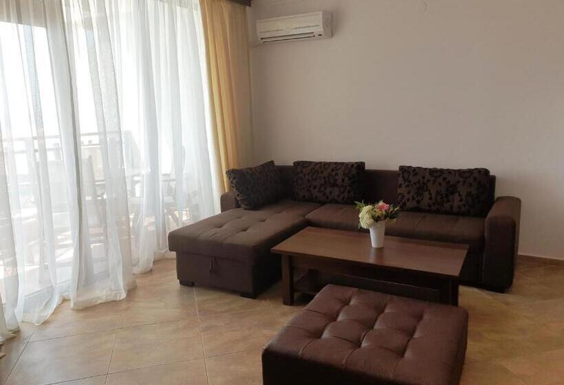 בית מלון כפרי Monastery Apart Complex