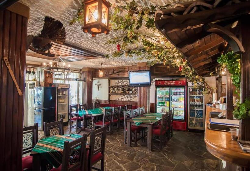 בית מלון כפרי Monastery Apart Complex