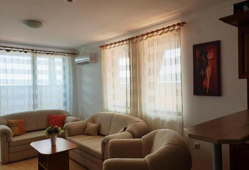 בית מלון כפרי Monastery Apart Complex