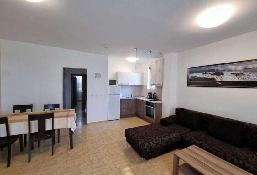 בית מלון כפרי Monastery Apart Complex