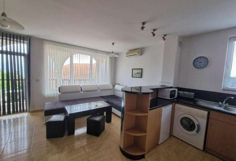 בית מלון כפרי Monastery Apart Complex