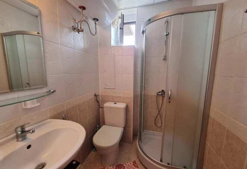 בית מלון כפרי Monastery Apart Complex