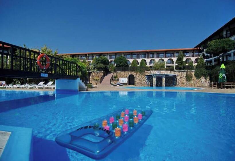 בית מלון כפרי Monastery Apart Complex