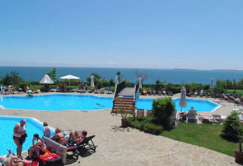 בית מלון כפרי Monastery Apart Complex