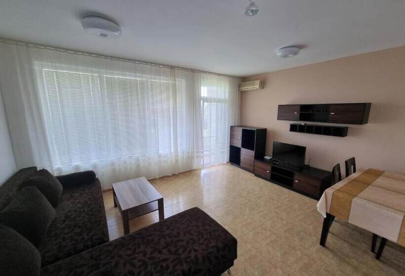 בית מלון כפרי Monastery Apart Complex