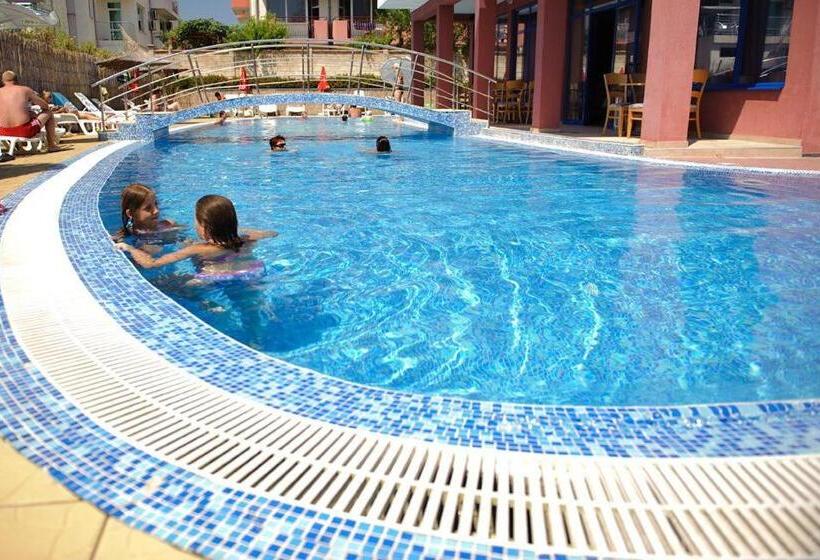 בית מלון כפרי Nadia