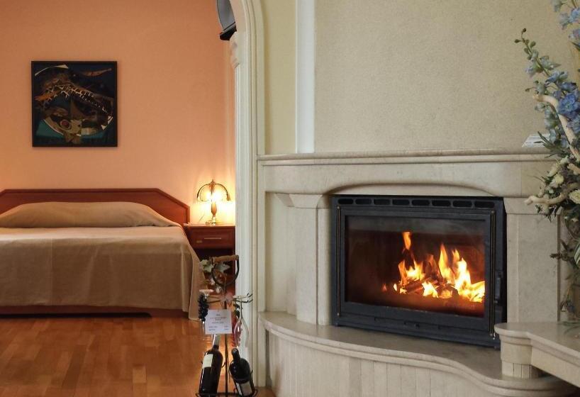 בית מלון כפרי National Palace Wine & Spa