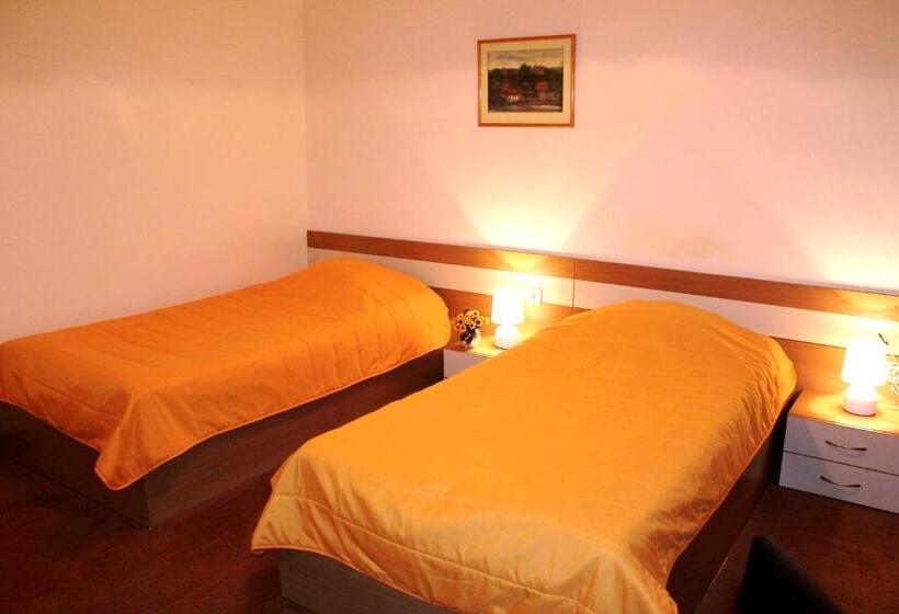 호텔 Of Bulgarian Academy Of Sciences