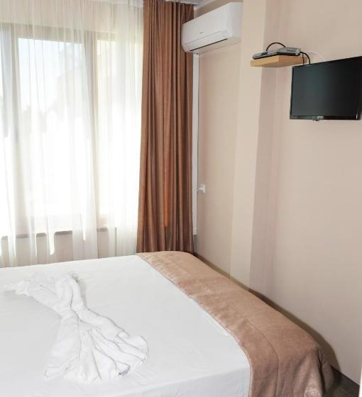 Paradise Hotel & Relax Center