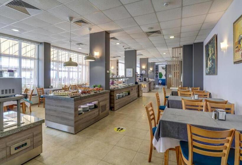 בית מלון כפרי Paraiso Beach All Inclusive