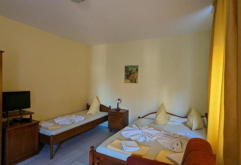 בית מלון כפרי Prima Vera