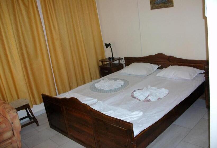 בית מלון כפרי Prima Vera