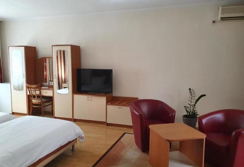 فندق Primavera 1