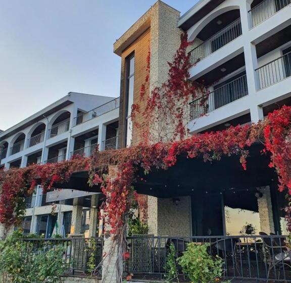 هتل Regina Maria Spa Design