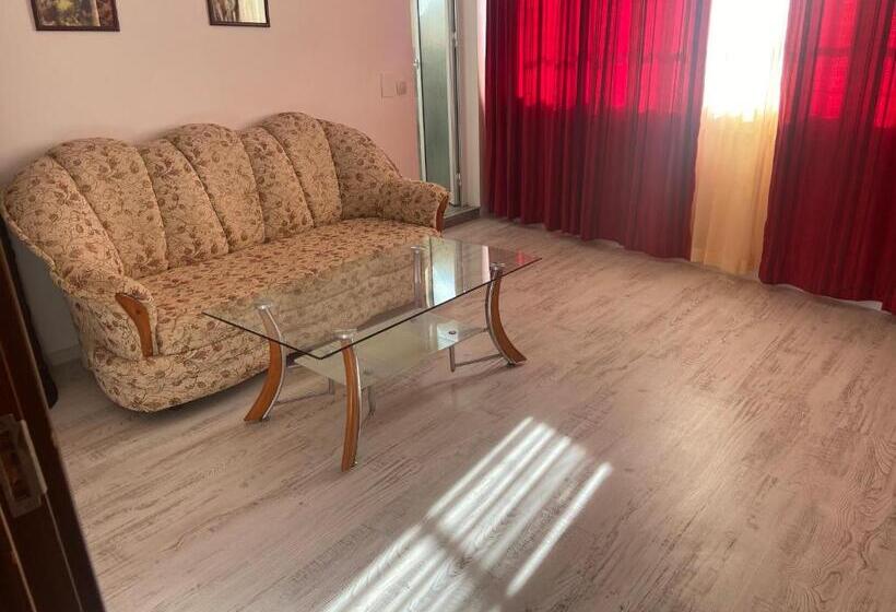 호텔 Ribarska Sreshta Family