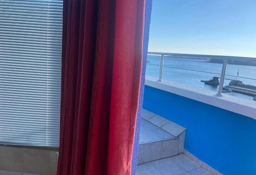 Отель Ribarska Sreshta Family