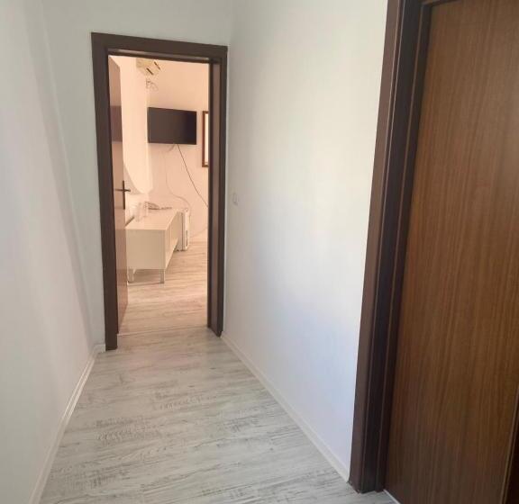 호텔 Ribarska Sreshta Family