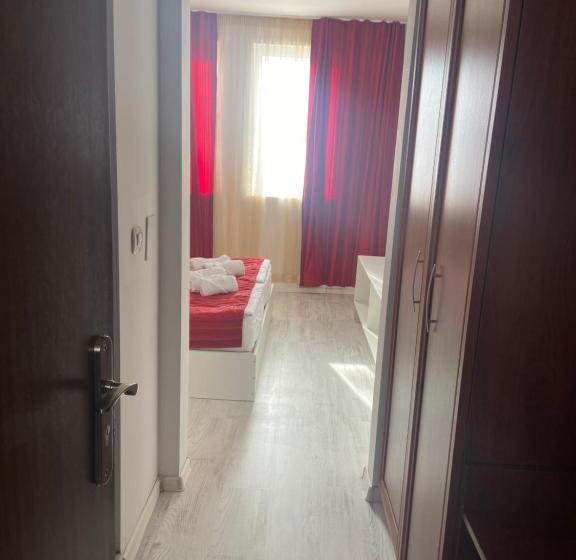 Отель Ribarska Sreshta Family