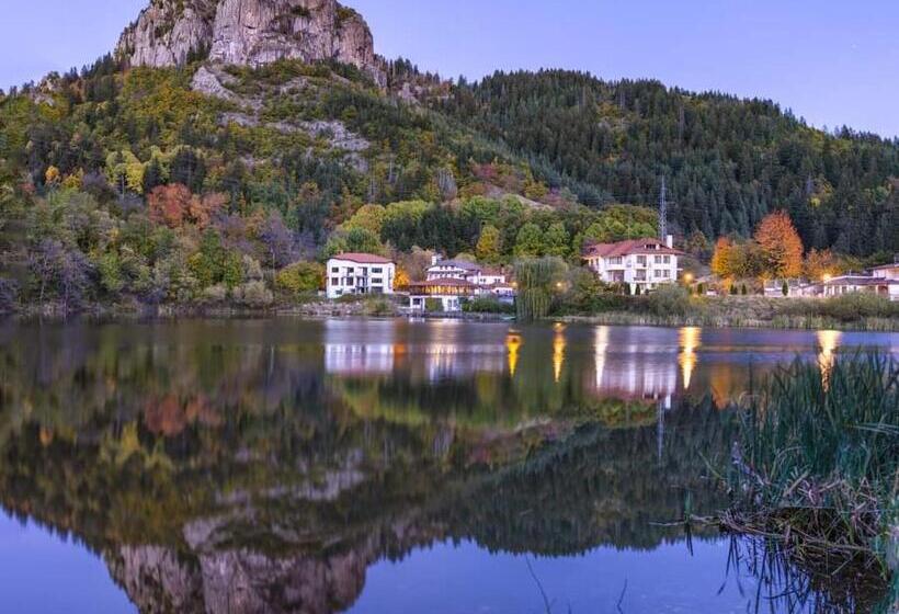 בית מלון כפרי Ribkata Family