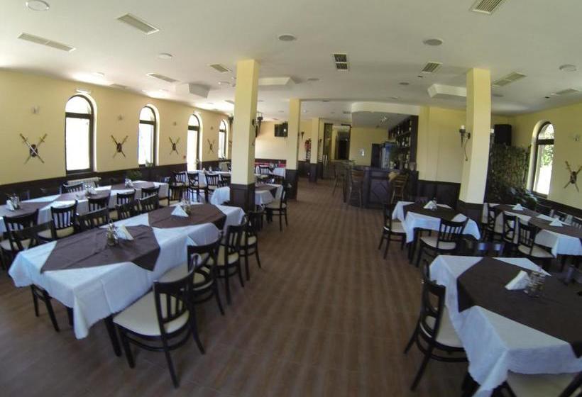 酒店 Rusaliite Adventure House