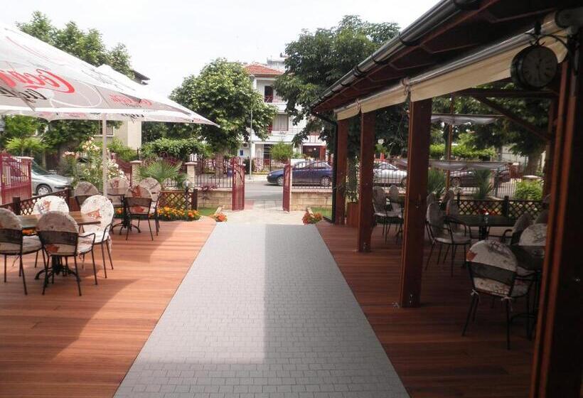 בית מלון כפרי Saint George Family