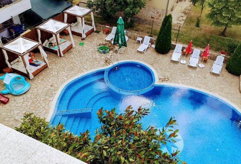 בית מלון כפרי Saint George Family