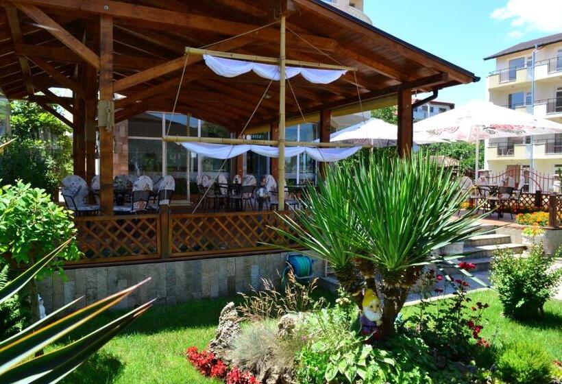 בית מלון כפרי Saint George Family