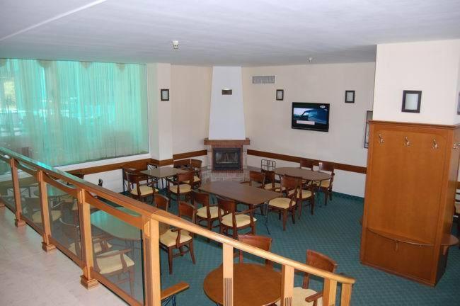 בית מלון כפרי Seasons