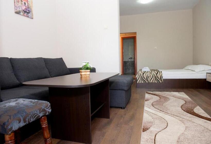 호텔 St.st. Constantine And Helena