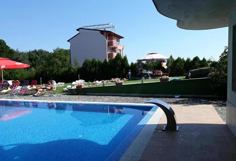 בית מלון כפרי Sunset Beach