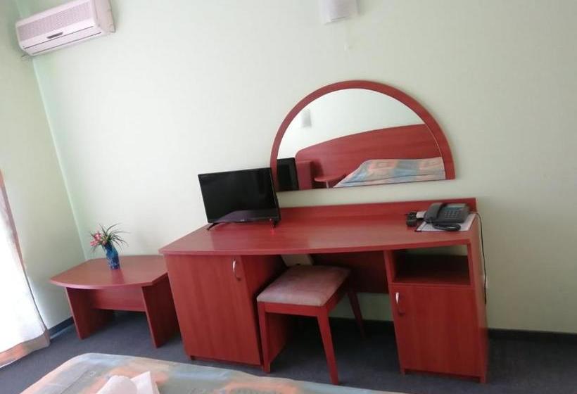 בית מלון כפרי Sunset Beach