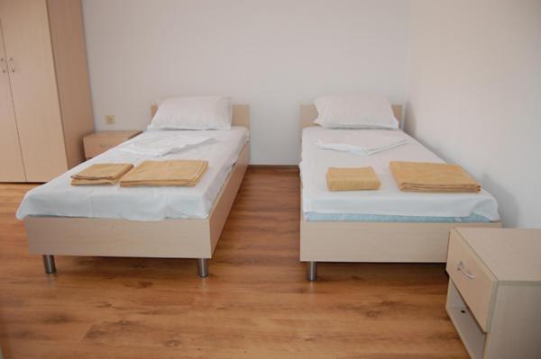 호텔 The White House