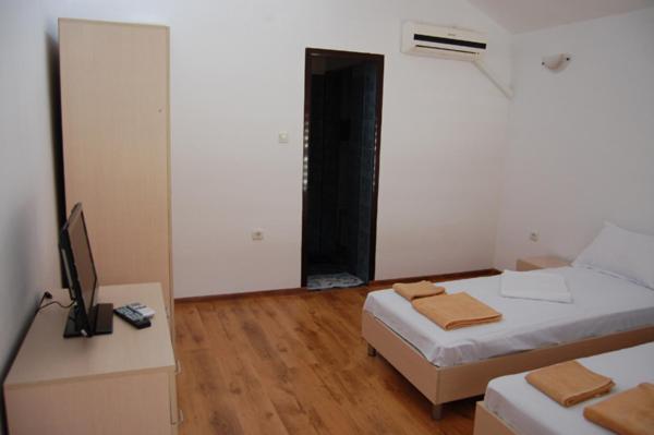 호텔 The White House