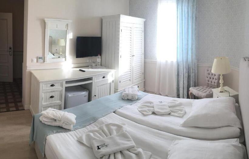 酒店 Therma Palace Mineral Pool & Spa & All Inclusive