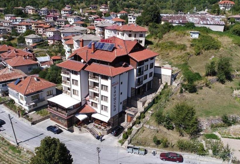 בית מלון כפרי Uzunski