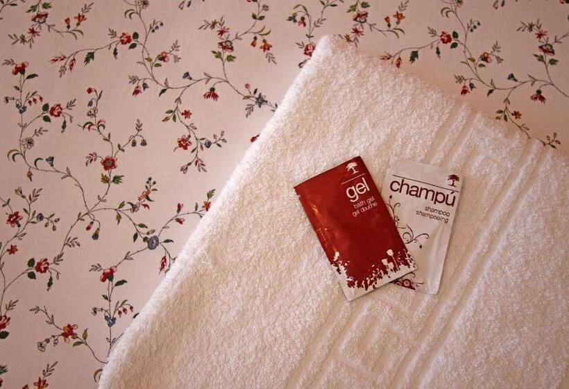 فندق Villa De Colunga