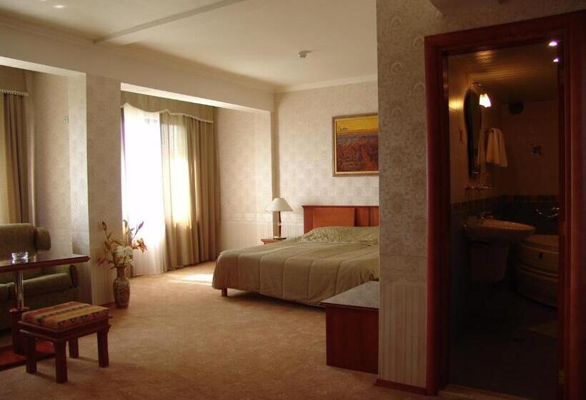 בית מלון כפרי Zheleznik