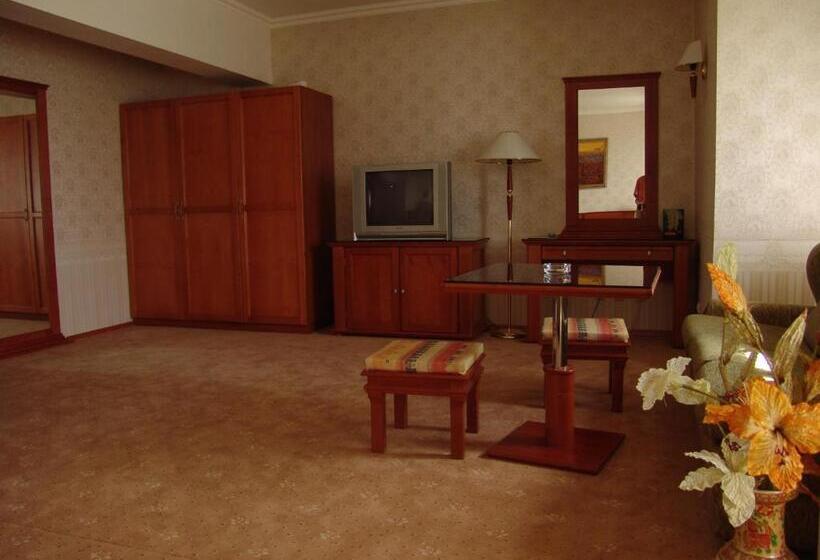 בית מלון כפרי Zheleznik