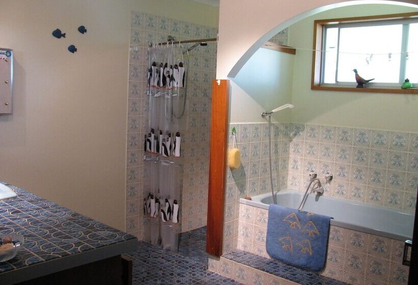 Kathys Place Bed And Breakfast