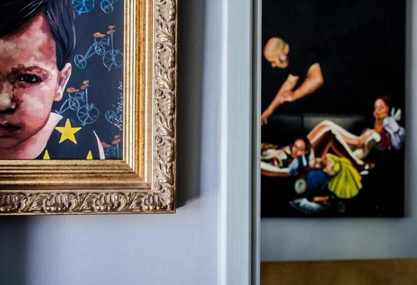 Most Art Boutique Hostel