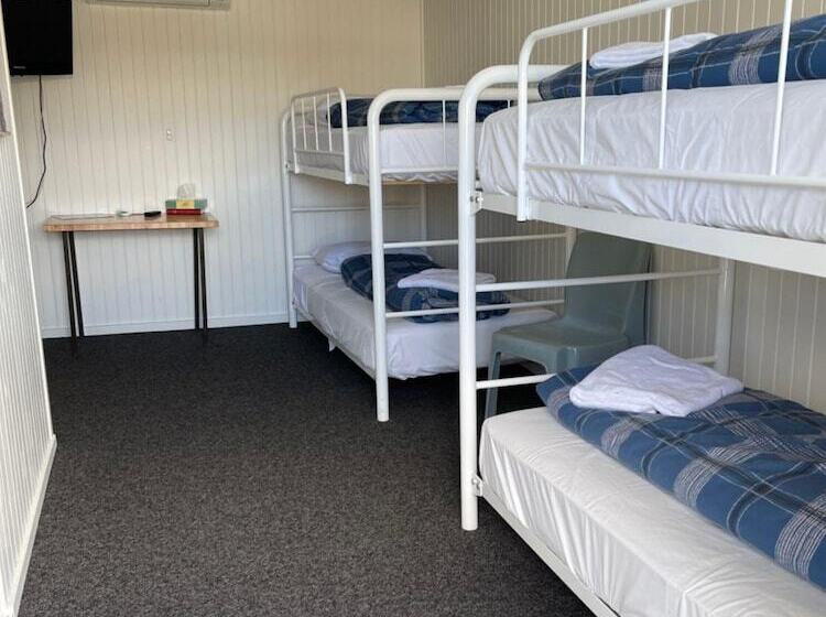 모텔 Kookaburra Lodge