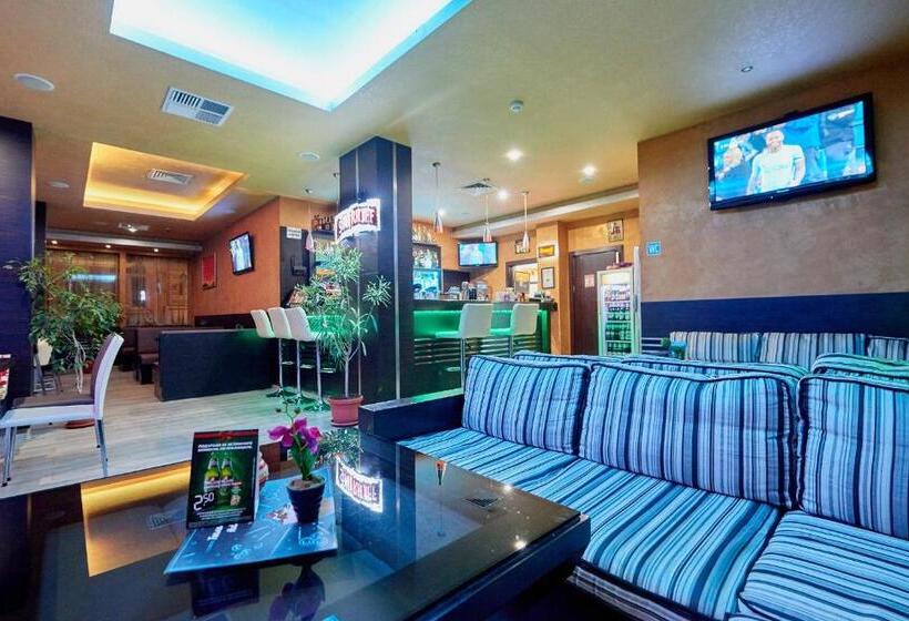 Paradise Hotel & Relax Center