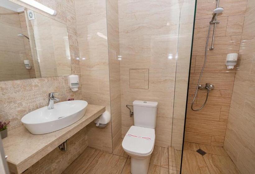 Petar And Pavel Hotel & Relax Center