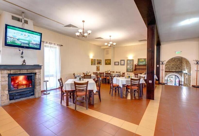 Rachev Hotel Residence