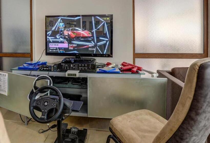 Saint George Hotel 2