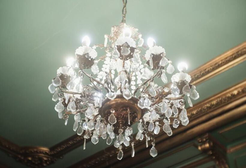 Sant Jordi Hostels Lisbon